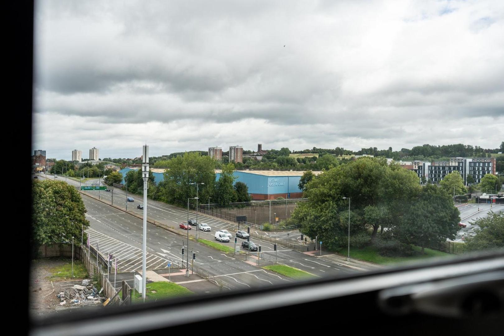 Guestready - Urban Refuge In Vauxhall, No Wifi Liverpool Exterior foto