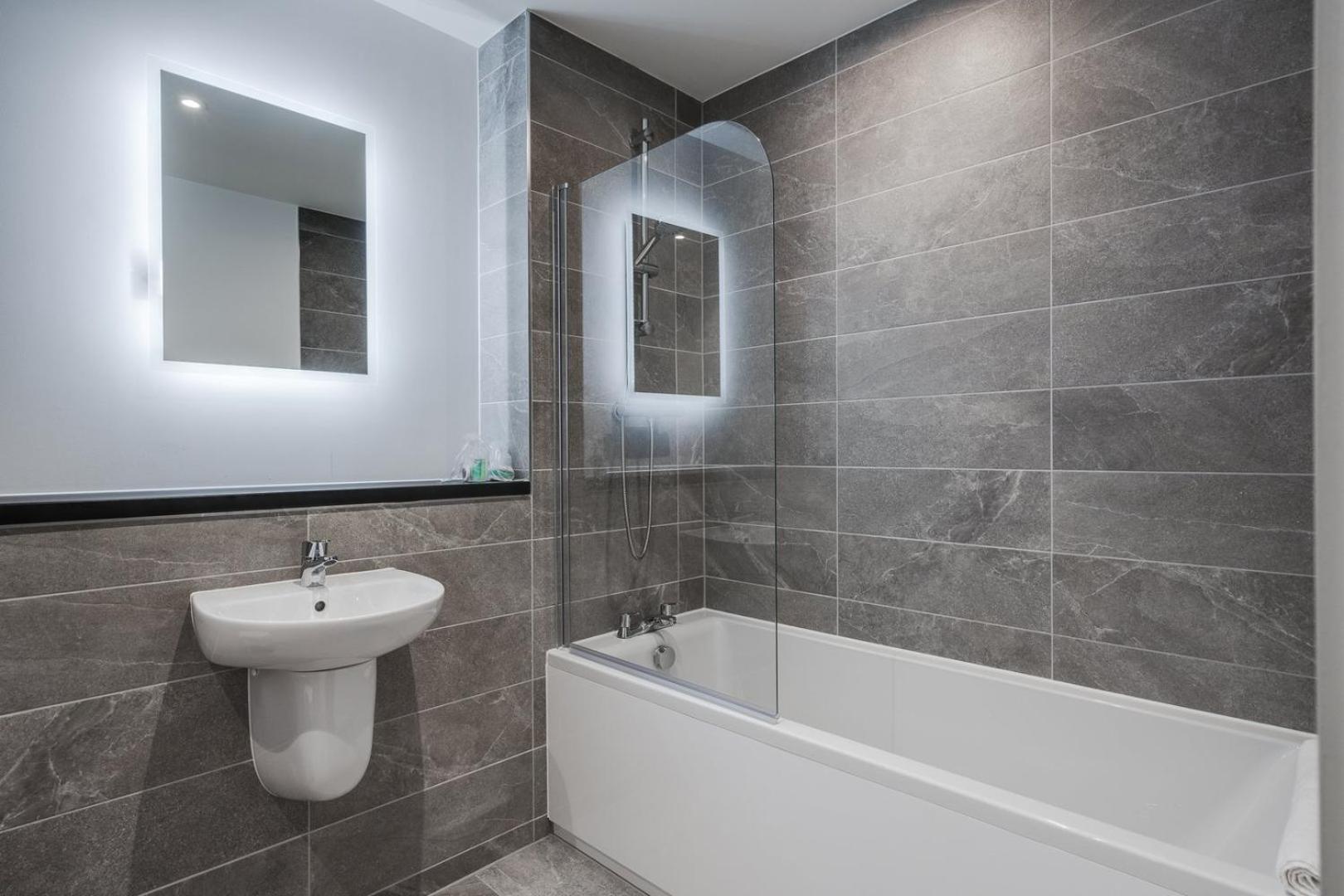 Guestready - Urban Refuge In Vauxhall, No Wifi Liverpool Exterior foto