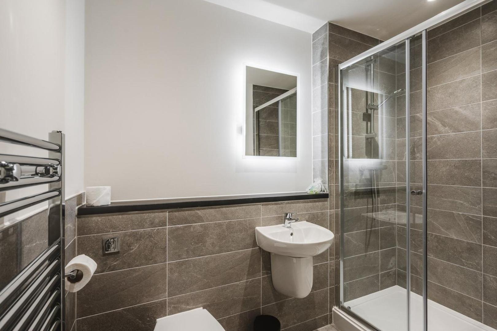 Guestready - Urban Refuge In Vauxhall, No Wifi Liverpool Exterior foto